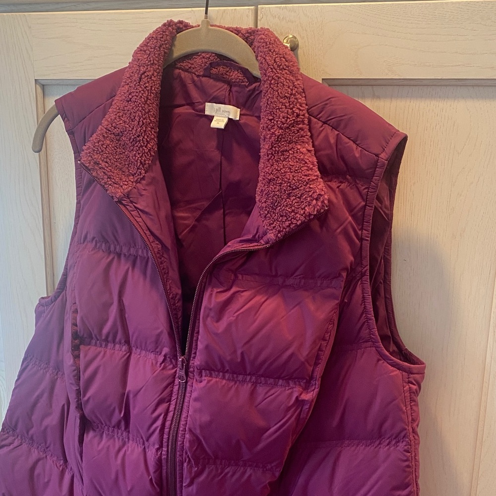 J. Jill plum colored puffer vest
